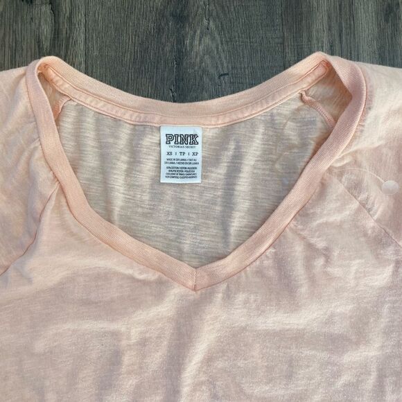 DEL WOMENS VICTORIA SECRET PINK OVERSIZED SHIRT SIZE XS - Picture 2 of 2